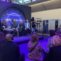 aa25b093-b2b2-4b4a-96e4-6c3588bc5242